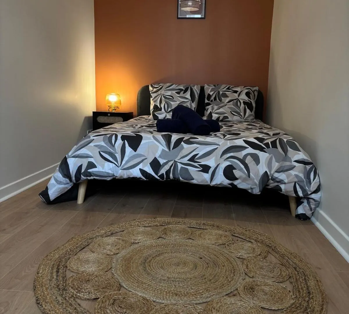 Le Charmant - Proche Gare Villeurbanne Apartment